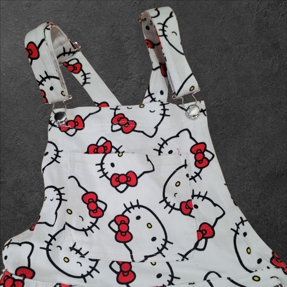 Hello Kitty Overalls Small - Picture 2 of 8